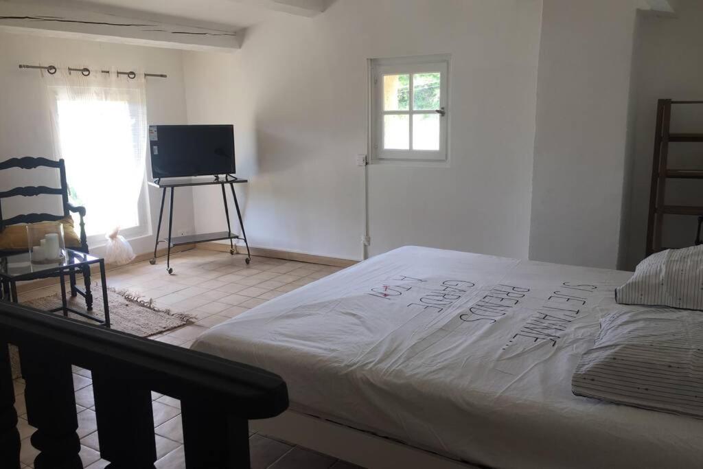 Cabanon De Charme En Plein Coeur Des Vignes Holiday home *